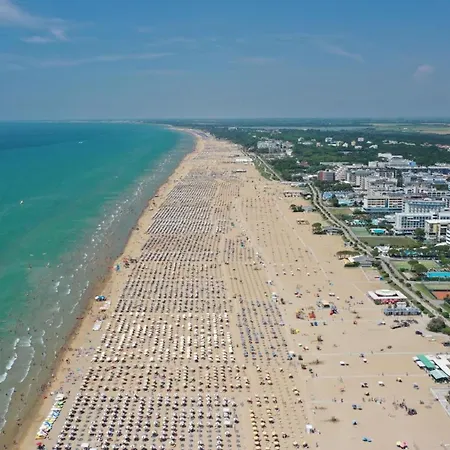 Modern Flat With Swimming Pool And Solarium * Bibione