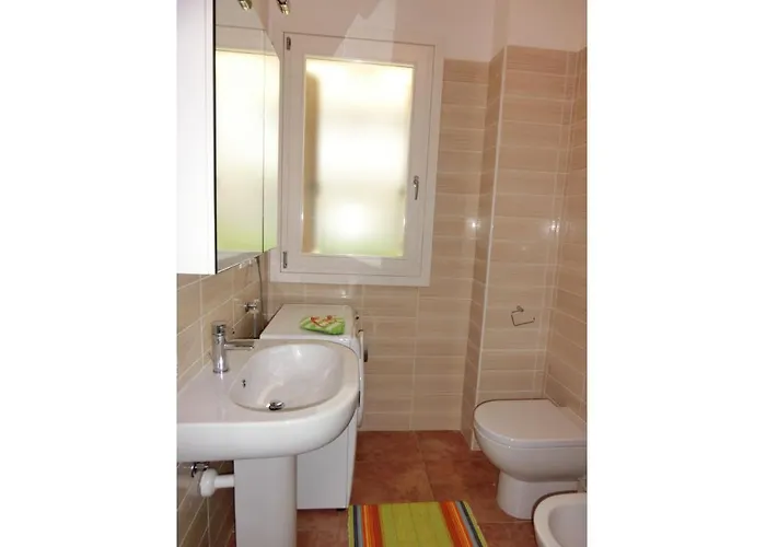 Appartamento Modern Flat With Swimming Pool And Solarium