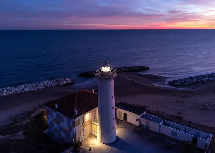 Modern Flat With Swimming Pool And Solarium